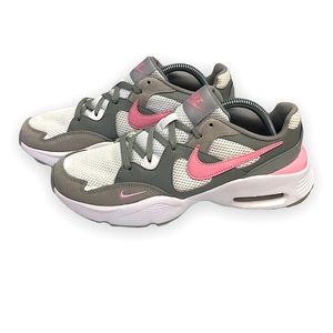NIKE Air Max Fusion Suede Trainer wolf grey pink WOMENS size 8.5 Sneakers shoes